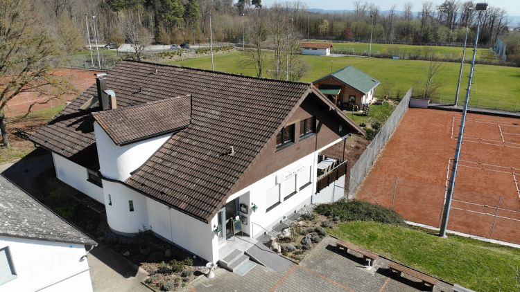 Sportheim Nebringen: Abholservice von Mittwoch bis Sonntag